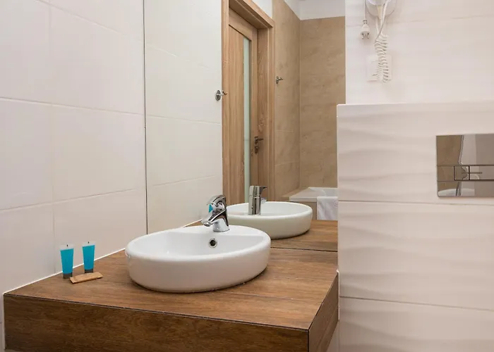 Jerozolimskie 232 By Bookinghost Varšava