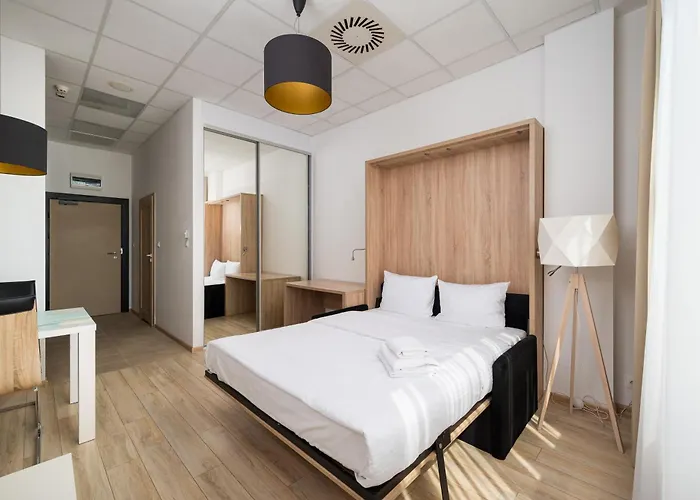 Jerozolimskie 232 By Bookinghost Apartamento