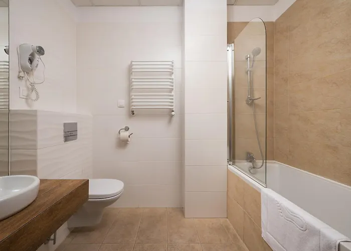 Jerozolimskie 232 By Bookinghost Apartamento *