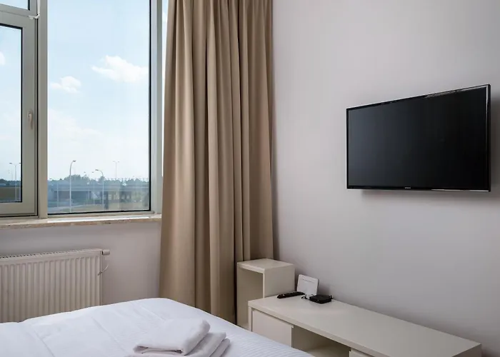 Jerozolimskie 232 By Bookinghost Apartamento *